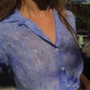 Vintage Designer beatriz camacho saks fifth ave blue embroidered blouse top